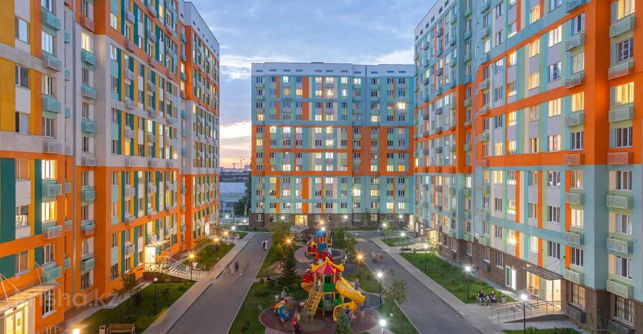 современная уютная в жк акварель Apartment Almaty